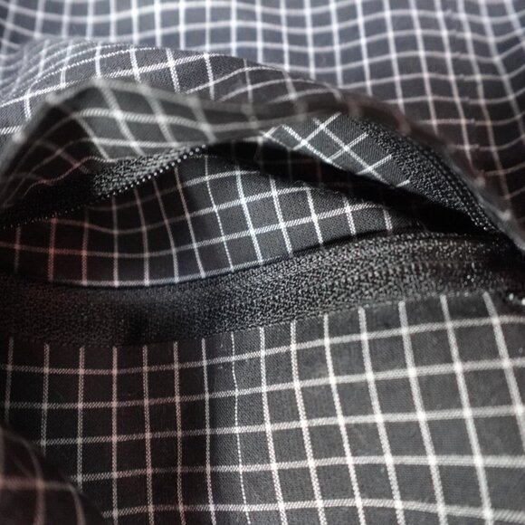 Lululemon Shirt Medium Black Plaid Short Sleeve Grid Light - Picture 3 of 7